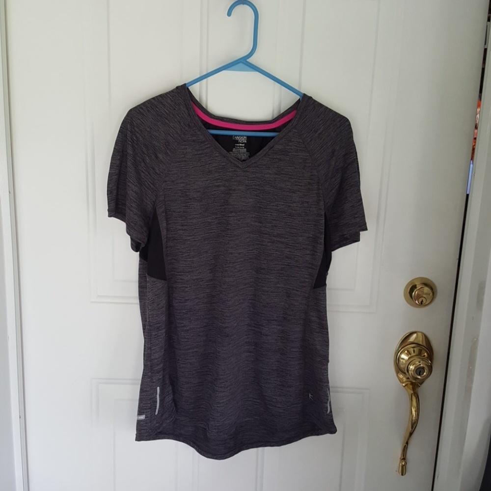 Danskin Now Short Sleeve Workout Top NWOT